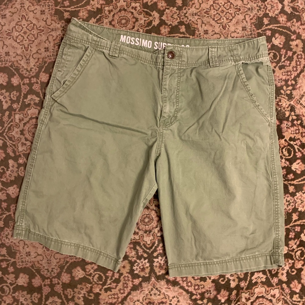 Mossimo Men's Khaki Olive Green Shorts 40 Waist